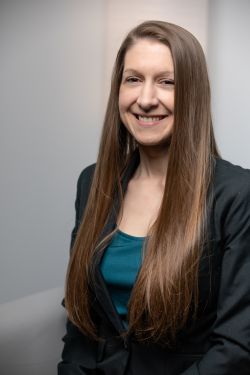 Headshot of Sylvia Rhodes